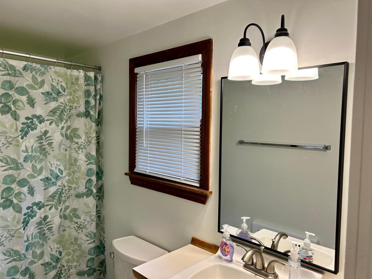 Apartament Traveler'S Den In Medford Zewnętrze zdjęcie
